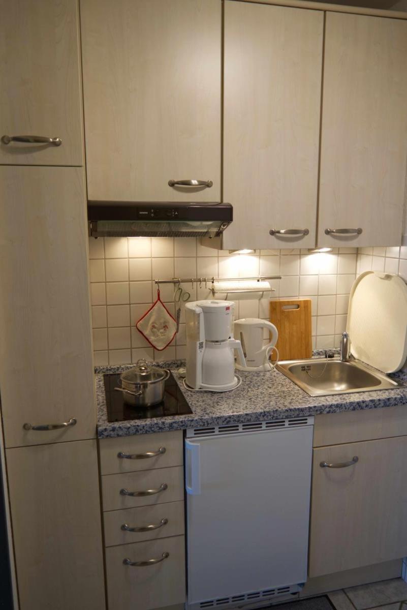 Inselblume 80 - Gemuetliche Ferienwohnung, Blick Auf Die Fehmarnsundbruecke Burgtiefe auf Fehmarn Exterior photo